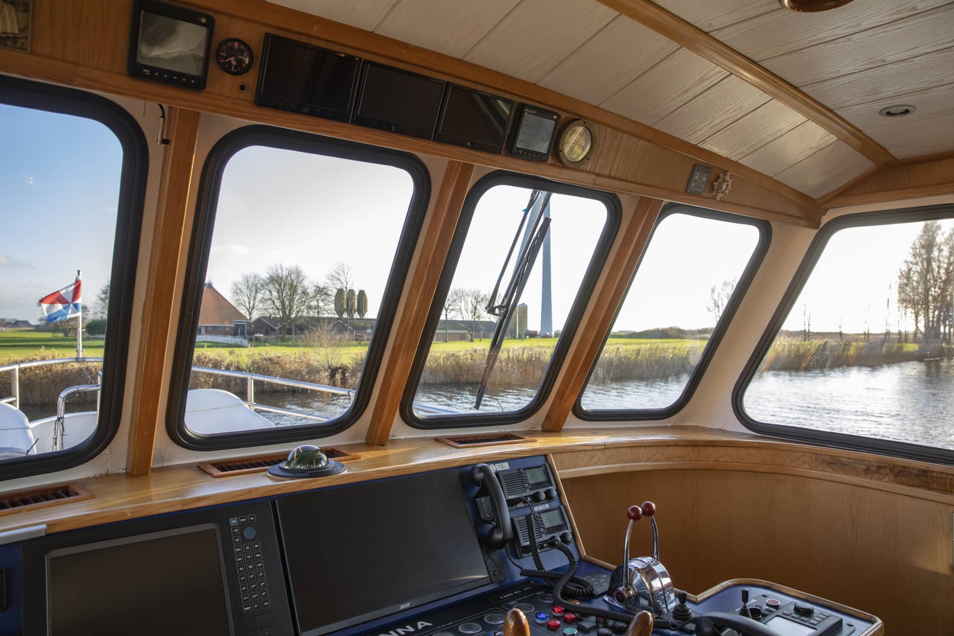 Topwindows Suzanna MG 0336